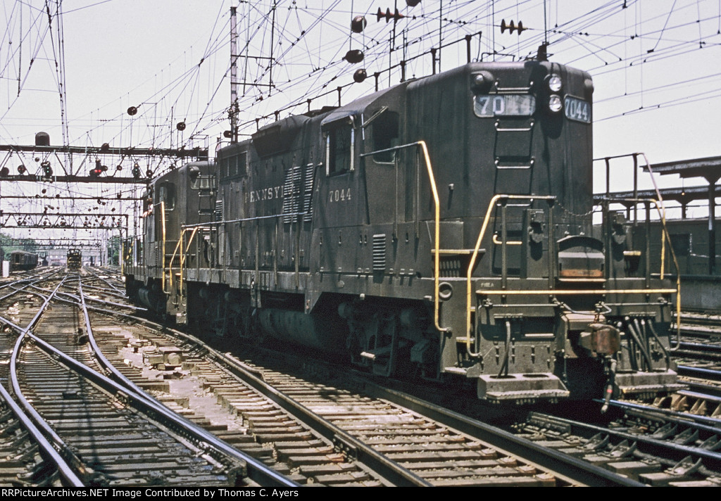 PRR 7044, EFS-17M, c. 1962